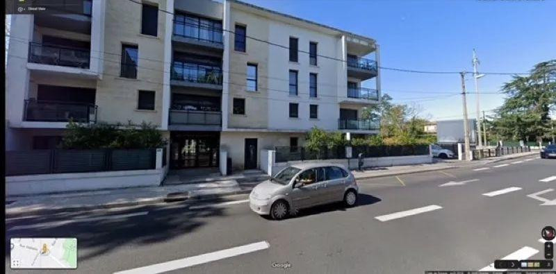 
                                                Location
                                                 Beau studio meublé 34 m2 Caudéran courte durée