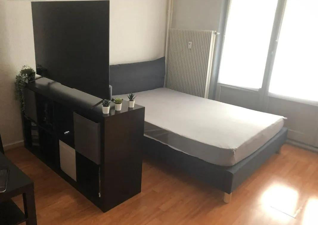 
                                                Location
                                                 Beau studio meublé 40m2 à Strasbourg Emile