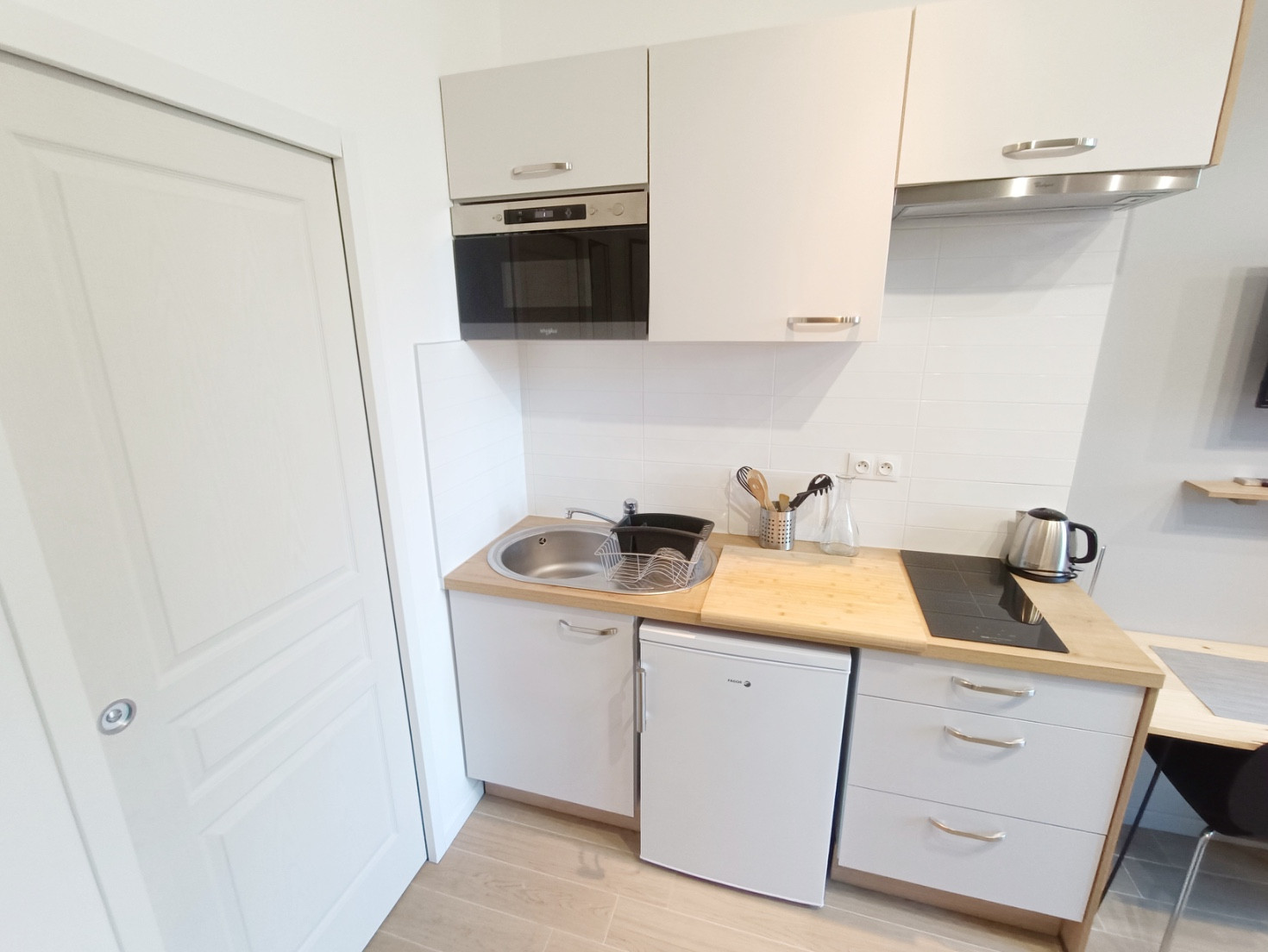 
                                                Location
                                                 Beau Studio meublé Amiens St-Leu