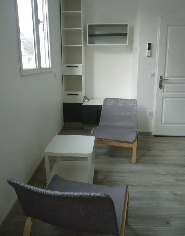 
                                                Location
                                                 Beau studio meublé de 31m² Quartier Saint Anne
