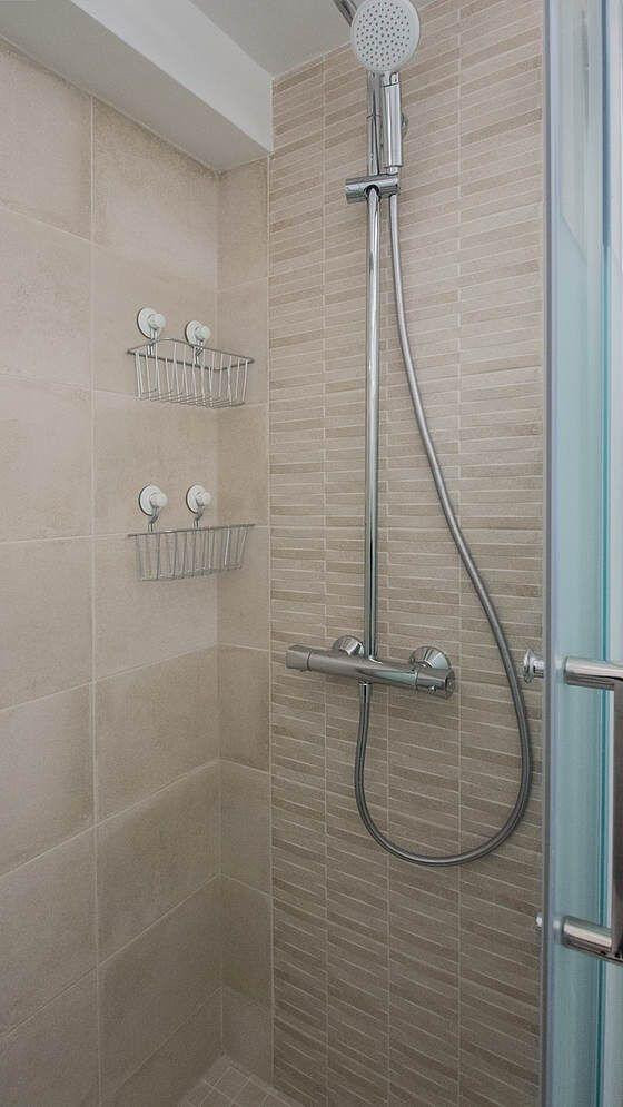 
                                                Location
                                                 Beau studio meublé en très bon état de 27 m²