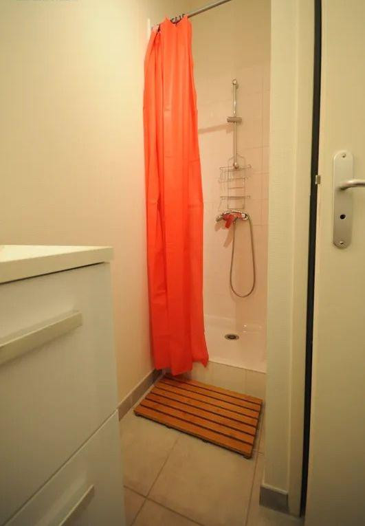 
                                                Location
                                                 Beau studio meublé et équipé 20m² proche gare