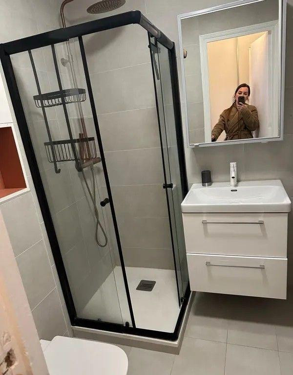 
                                                Location
                                                 Beau studio meublé et rénové 20m² avec balcon