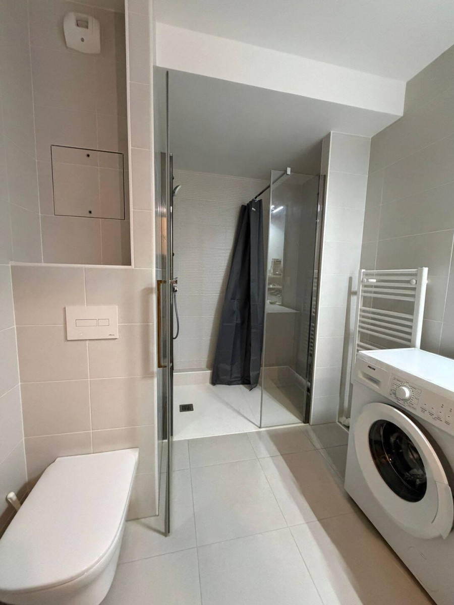 
                                                Location
                                                 Beau studio neuf et meublé 33m²