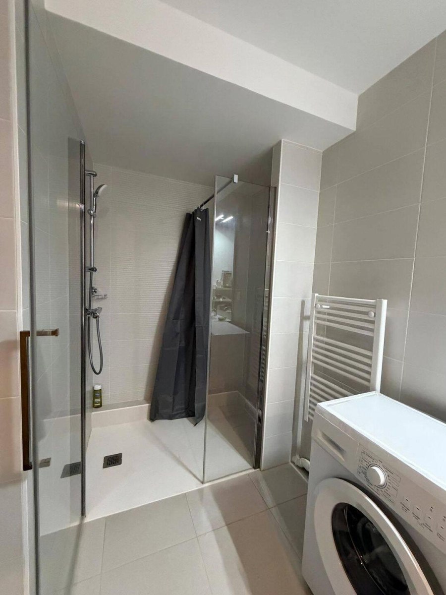 
                                                Location
                                                 Beau studio neuf et meublé 33m²