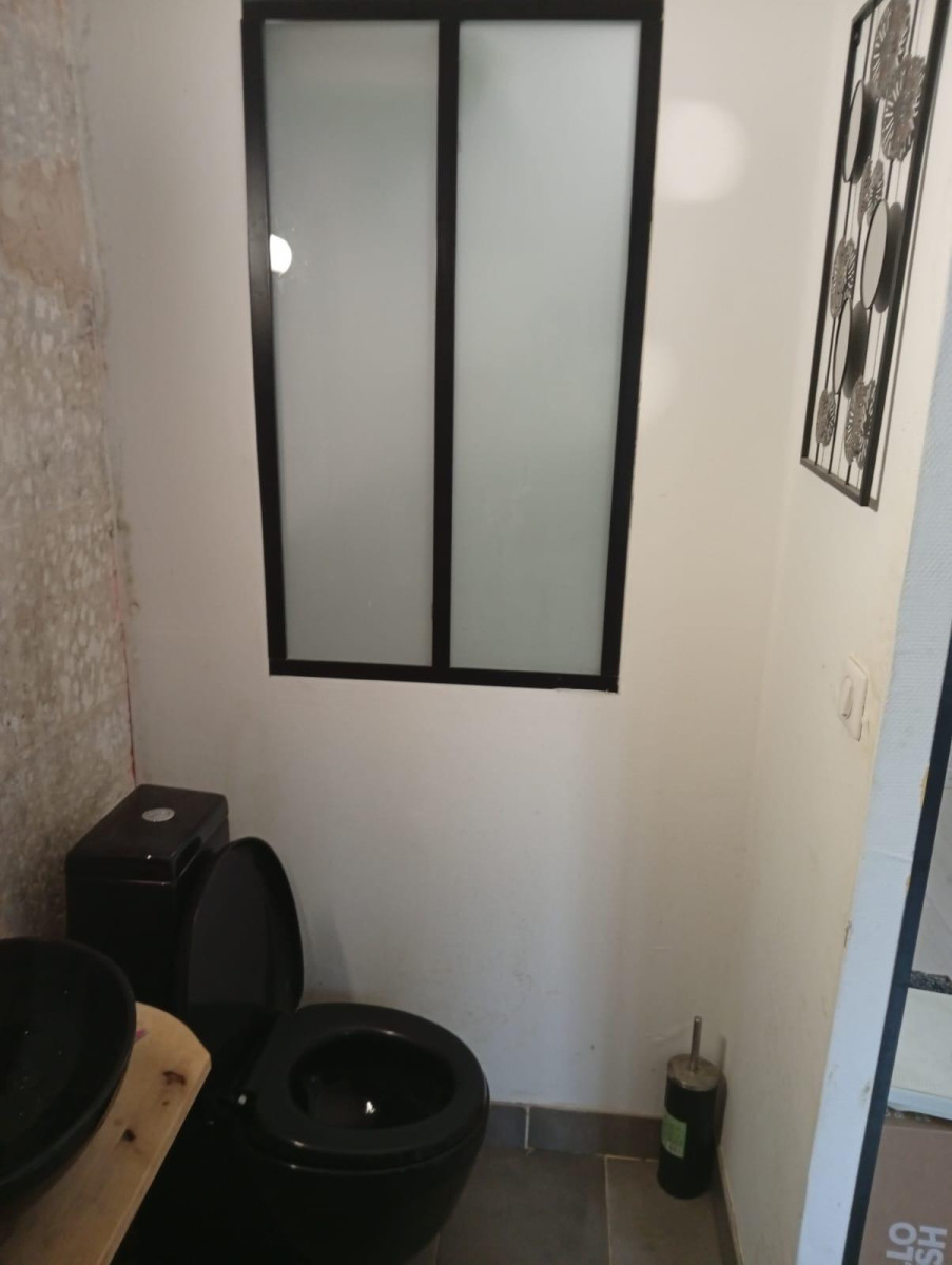 
                                                Location
                                                 Beau studio Niort 399 euros