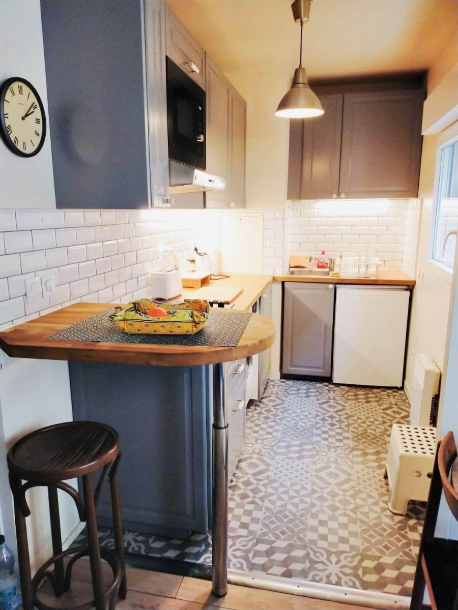 
                                                Location
                                                 Beau studio rénové 27m² avec jardin et terrasse