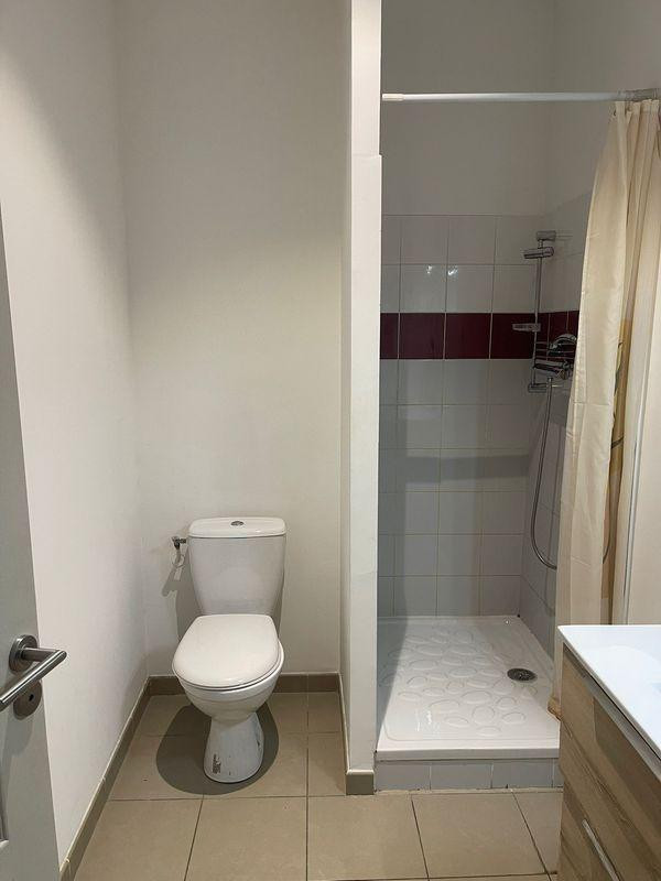 
                                                Location
                                                 Beau studio rue de la république 26m²2