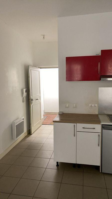 
                                                Location
                                                 Beau studio rue de la république 26m²2