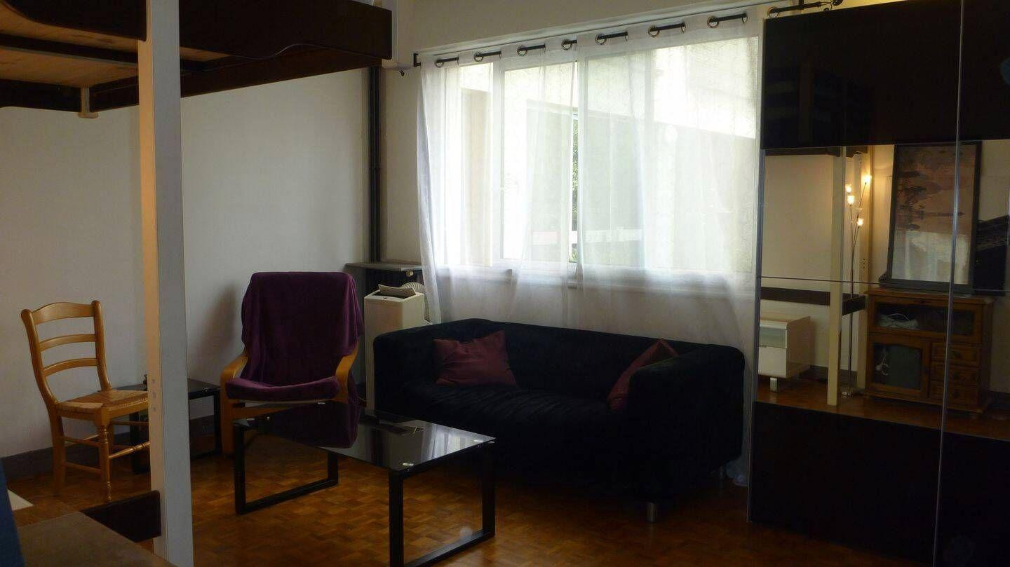 
                                                Location
                                                 Beau studio/T2 meublé 32m² gare des Vallées