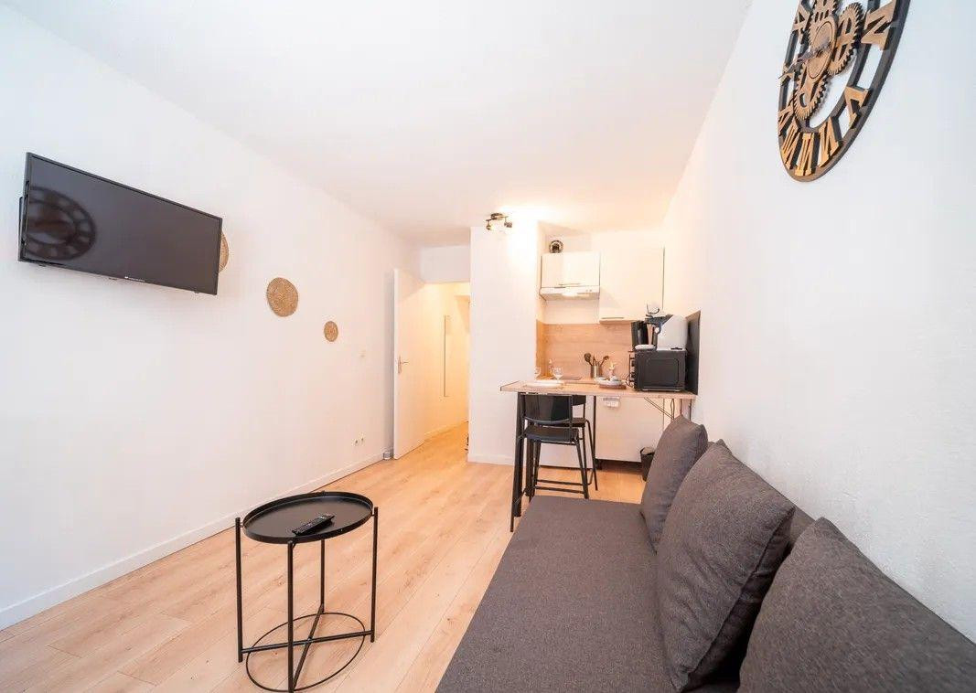 
                                                Location
                                                 Beau studio tout équipé meublé 19m² Saint Charles