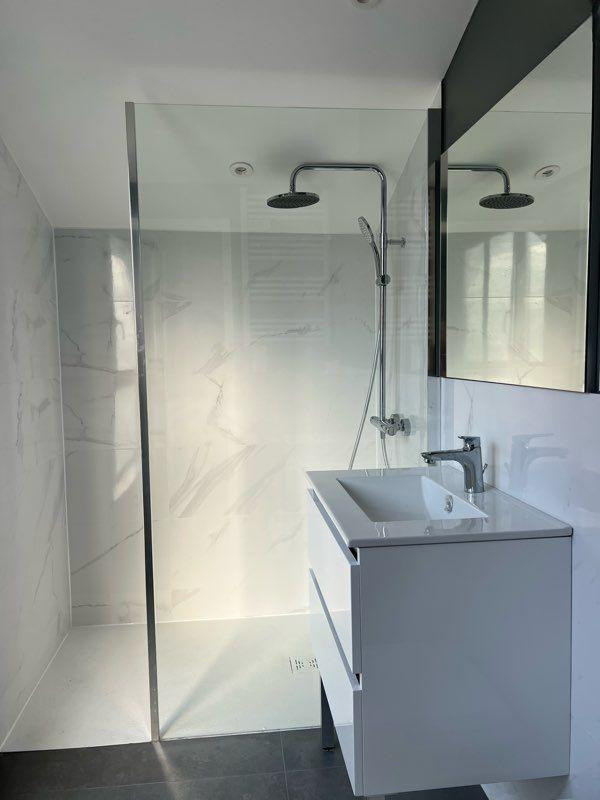 
                                                Location
                                                 Beau studio type loft