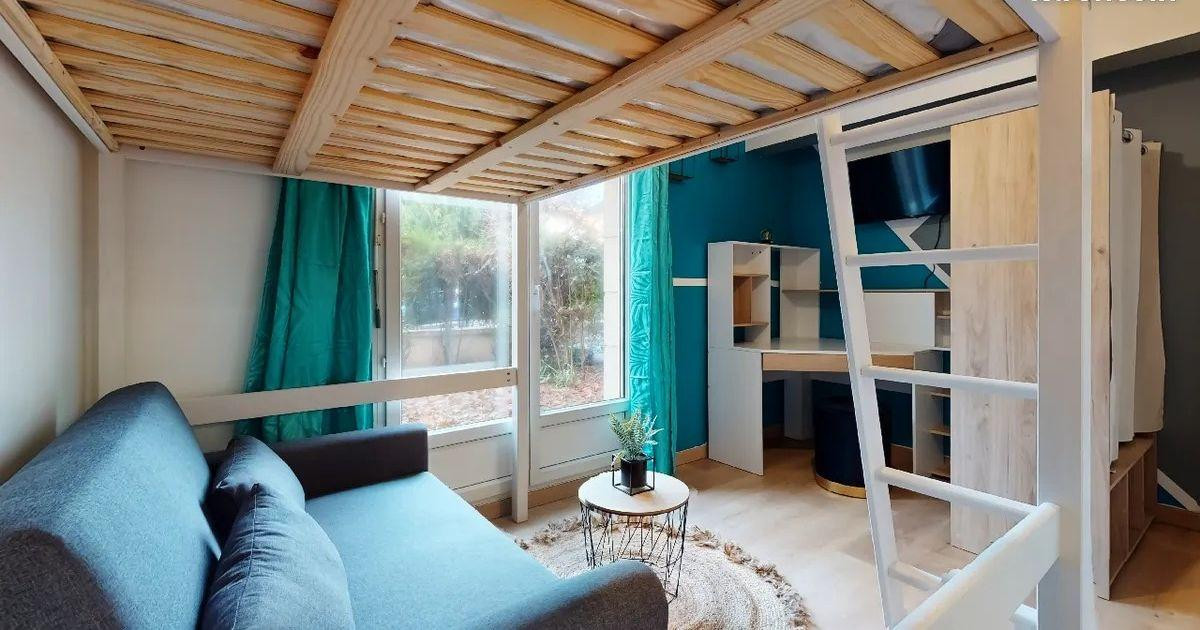 
                                                Location
                                                 Beau T1 23m² totalement équipé avec jardin parking