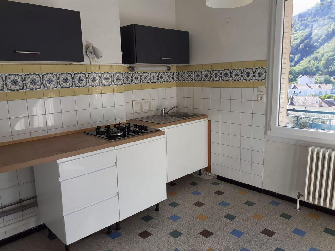 
                                                Location
                                                 Beau T1 31m² île verte