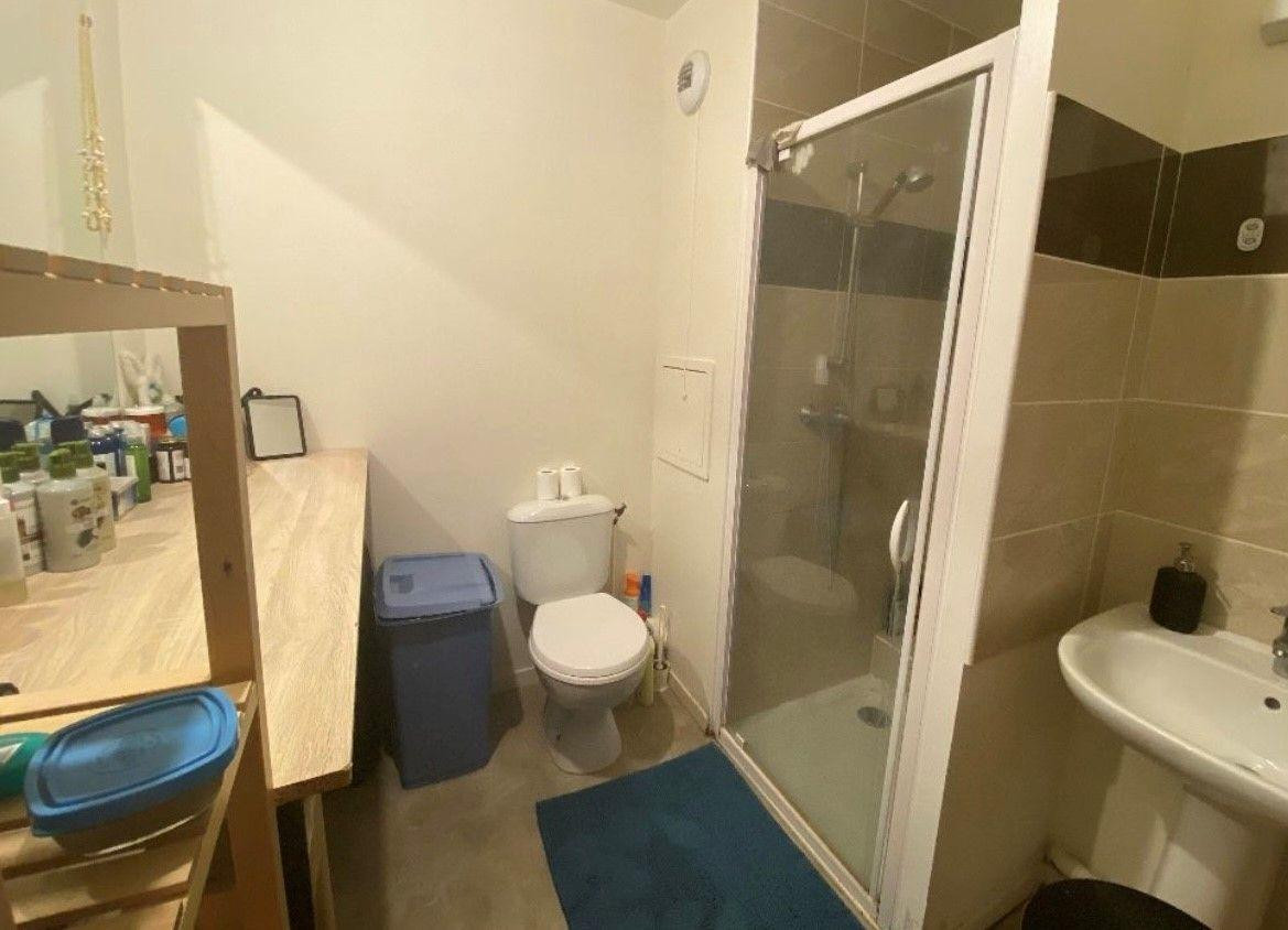 
                                                Location
                                                 Beau T1