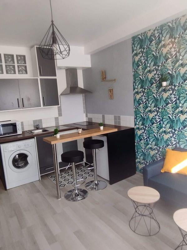
                                                Location
                                                 Beau T1 Bis 27m² quartier Roseraie
