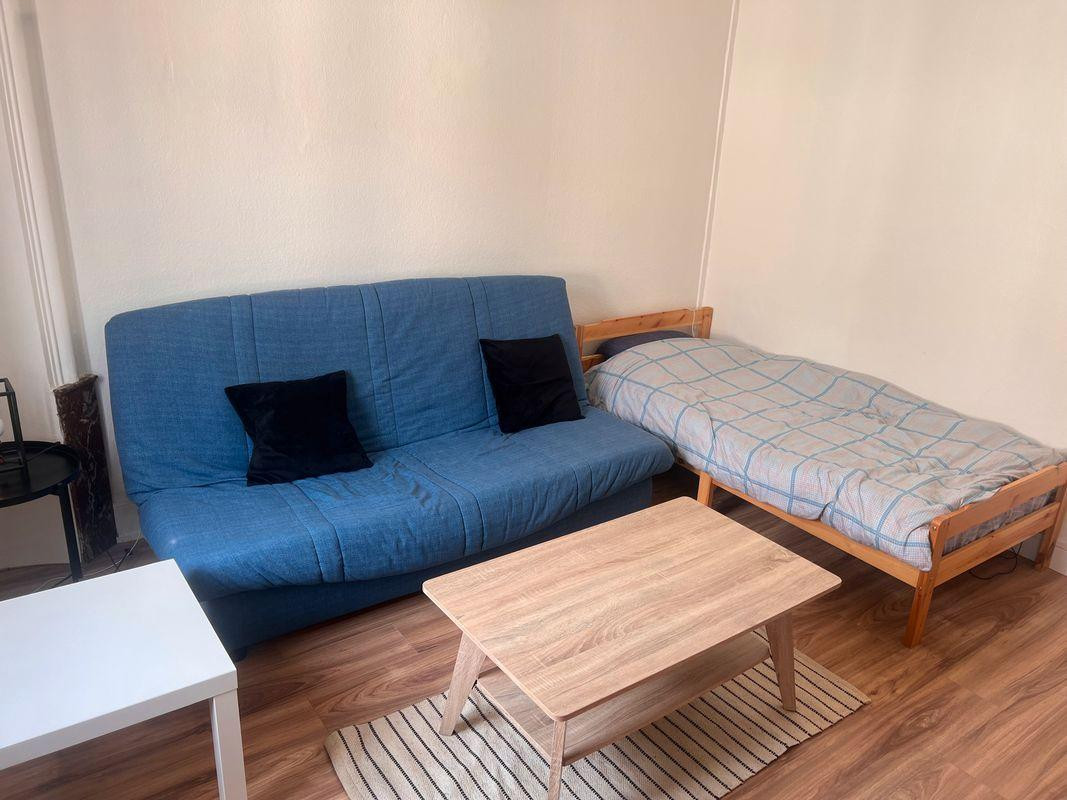 
                                                Location
                                                 Beau T1 bis à louer secteur Artem - (54)