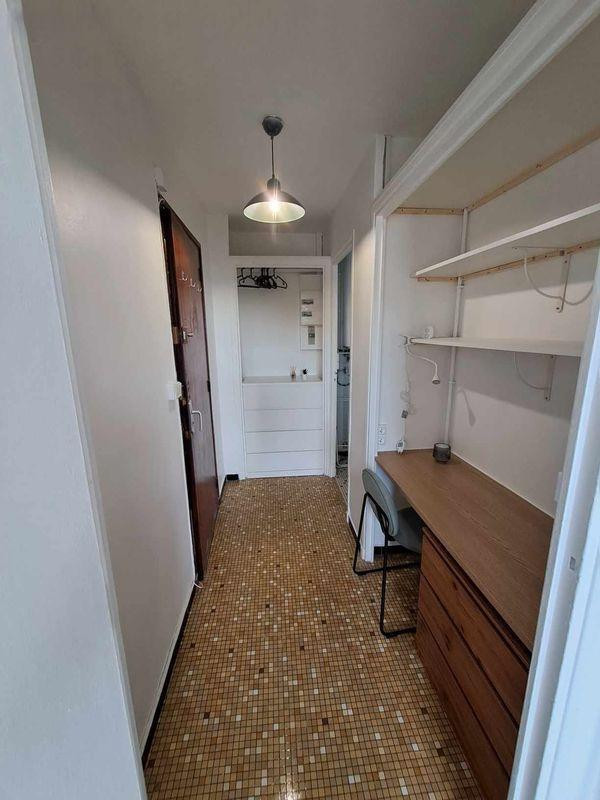 
                                                Location
                                                 Beau T1 bis meublé 30m² Lyon Mermoz