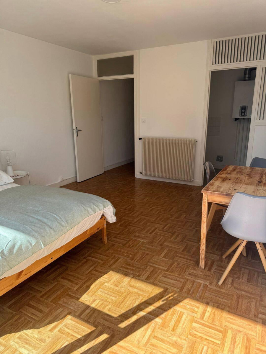 
                                                Location
                                                 Beau T1 meublé 27m² à Rennes