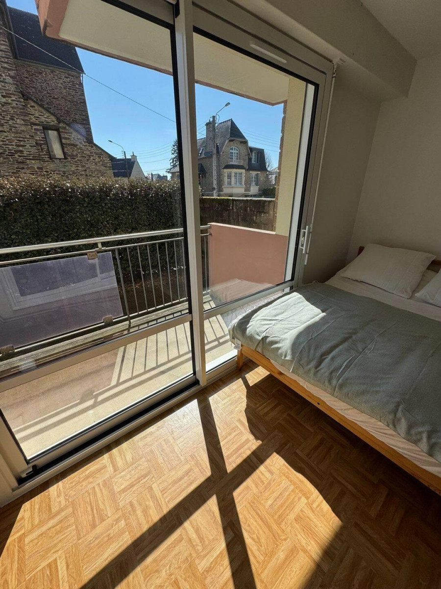 
                                                Location
                                                 Beau T1 meublé 27m² à Rennes