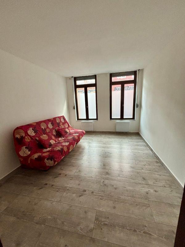 
                                                Location
                                                 Beau T1 meublé 38m² idéal pour étudiant(e)