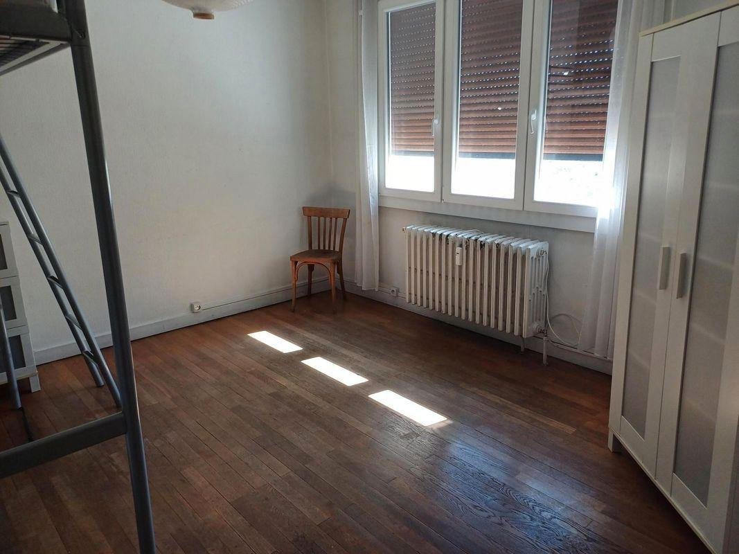 
                                                Location
                                                 Beau T1 spacieux 41m²  avec petit balcon