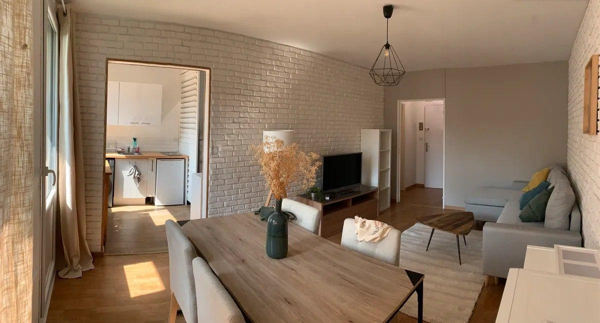 
                                                Location
                                                 Beau T1Bis/2P meublé 34m² Canteleu