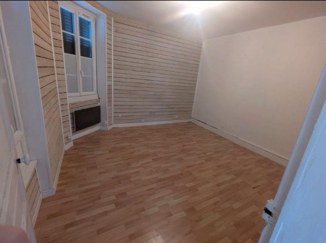 
                                                Location
                                                 Beau T1Bis 30m² Quartier Canclaux Nantes
