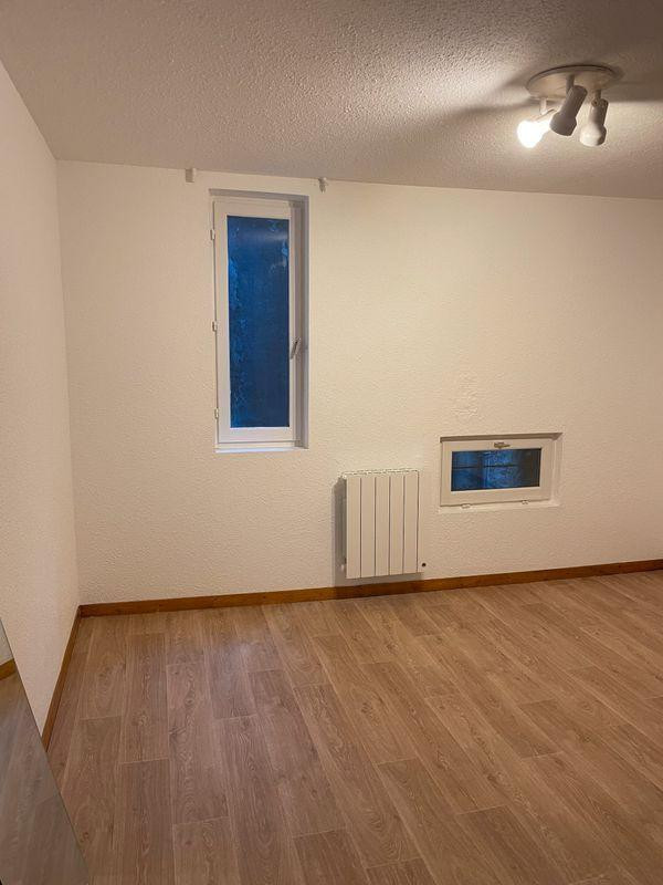 
                                                Location
                                                 Beau T1bis 30m²  sans vis à vis quai perriere