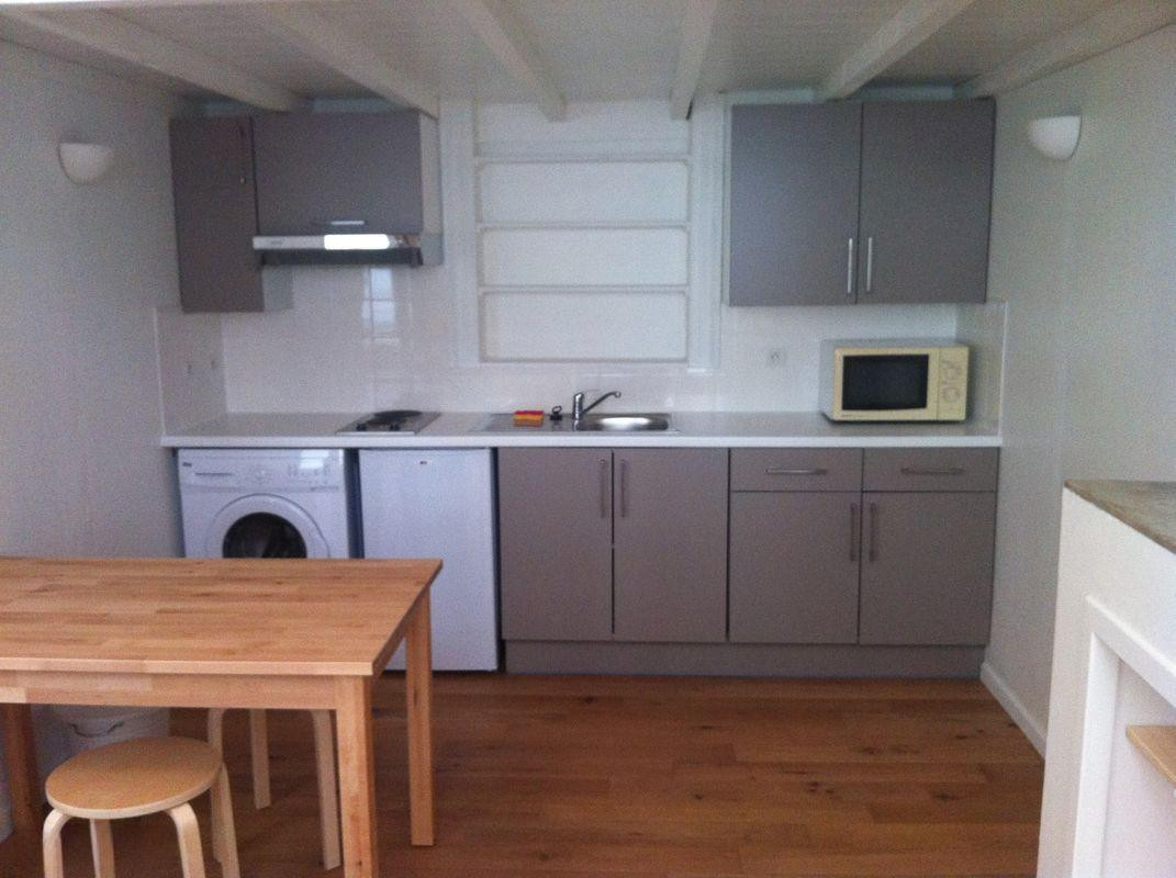 
                                                Location
                                                 Beau T1Bis Jardin public 44m²