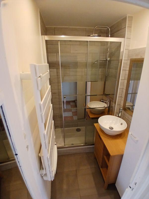 
                                                Location
                                                 Beau T1bis lumineux et meublé 45m²