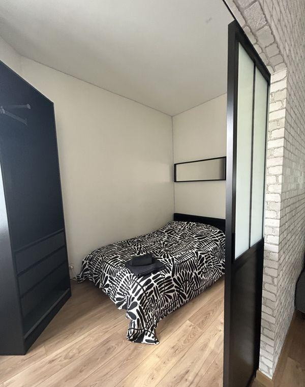 
                                                Location
                                                 Beau T1Bis meublé 23m²