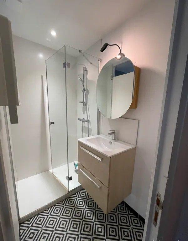 
                                                Location
                                                 Beau T1Bis meublé 28m² rénové en 2020