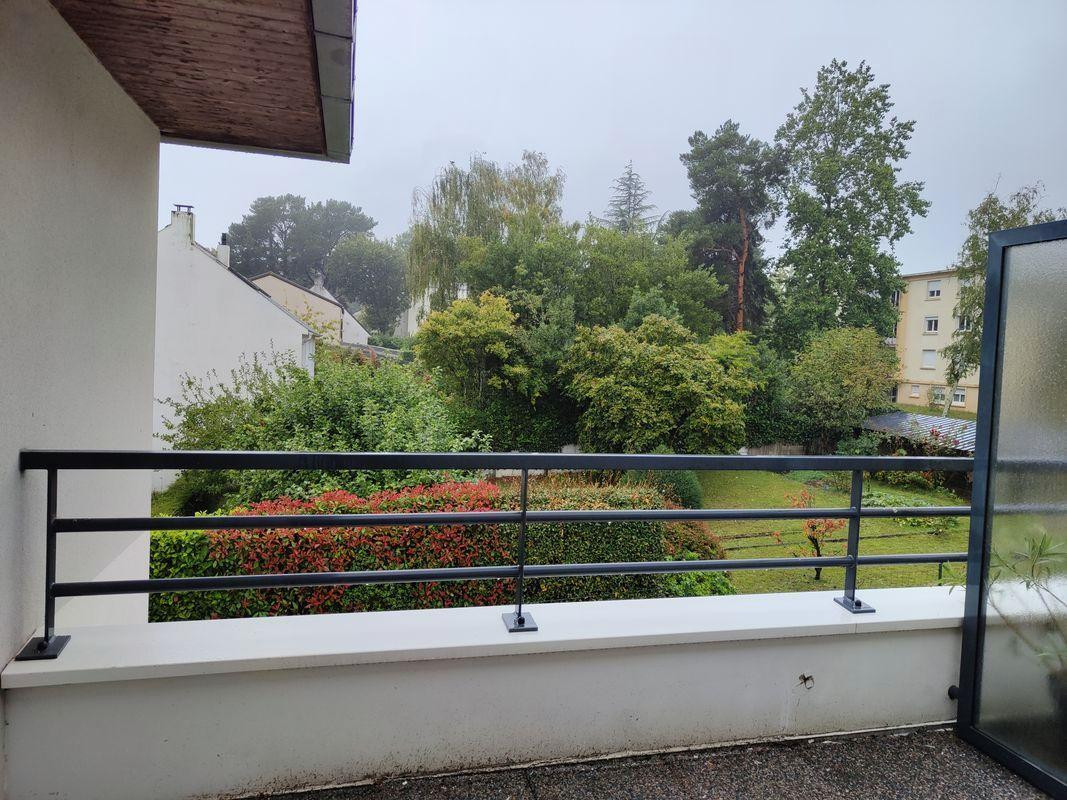 
                                                Location
                                                 Beau T1Bis meublé 30m² idéal étudiant