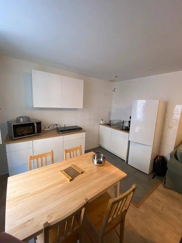 
                                                Location
                                                 Beau T1Bis meublé 35m² refait à neuf
