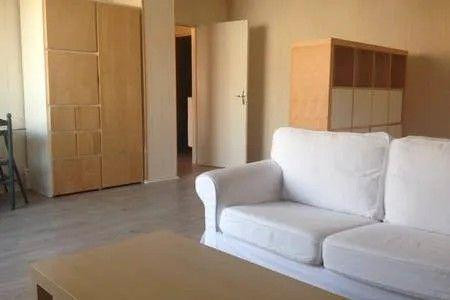 
                                                Location
                                                 Beau T1Bis meublé 40m² idéal étudiants