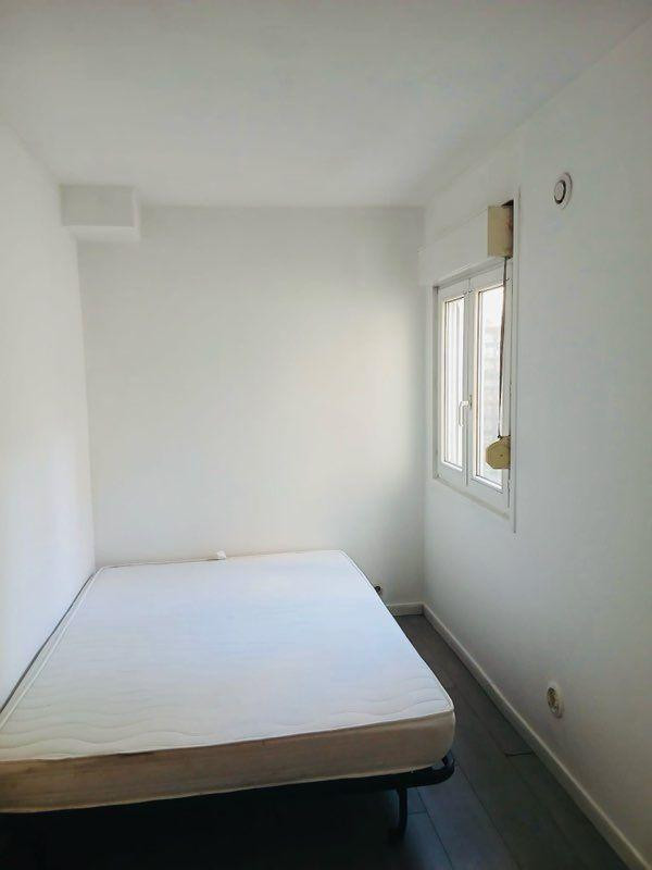 
                                                Location
                                                 Beau T1bis meublé de 25m²