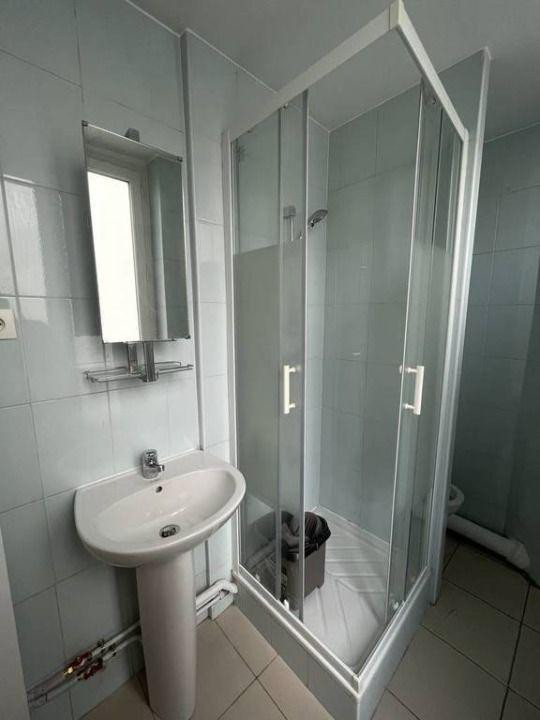 
                                                Location
                                                 Beau T2 28m² refait à neuf Porte de la Vilette