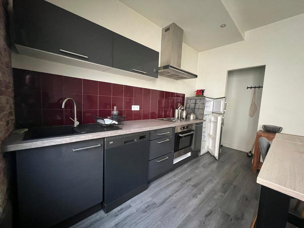 
                                                Location
                                                 Beau T2 38m² Bonnefoy