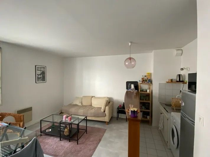 
                                                Location
                                                 Beau T2 40m² centre de TOURS