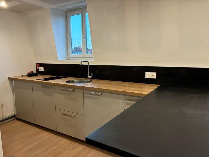 
                                                Location
                                                 Beau T2 43m² au calme rénové