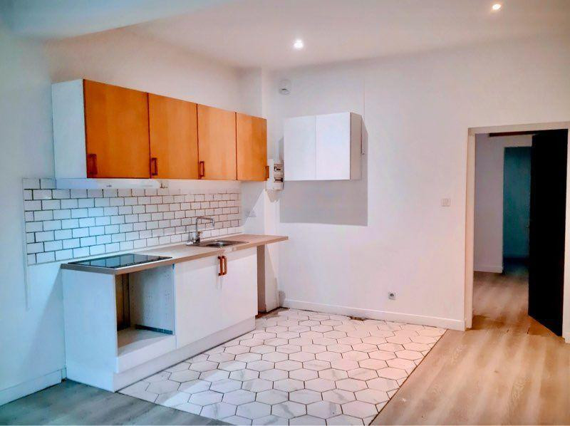 
                                                Location
                                                 Beau T2 45m²