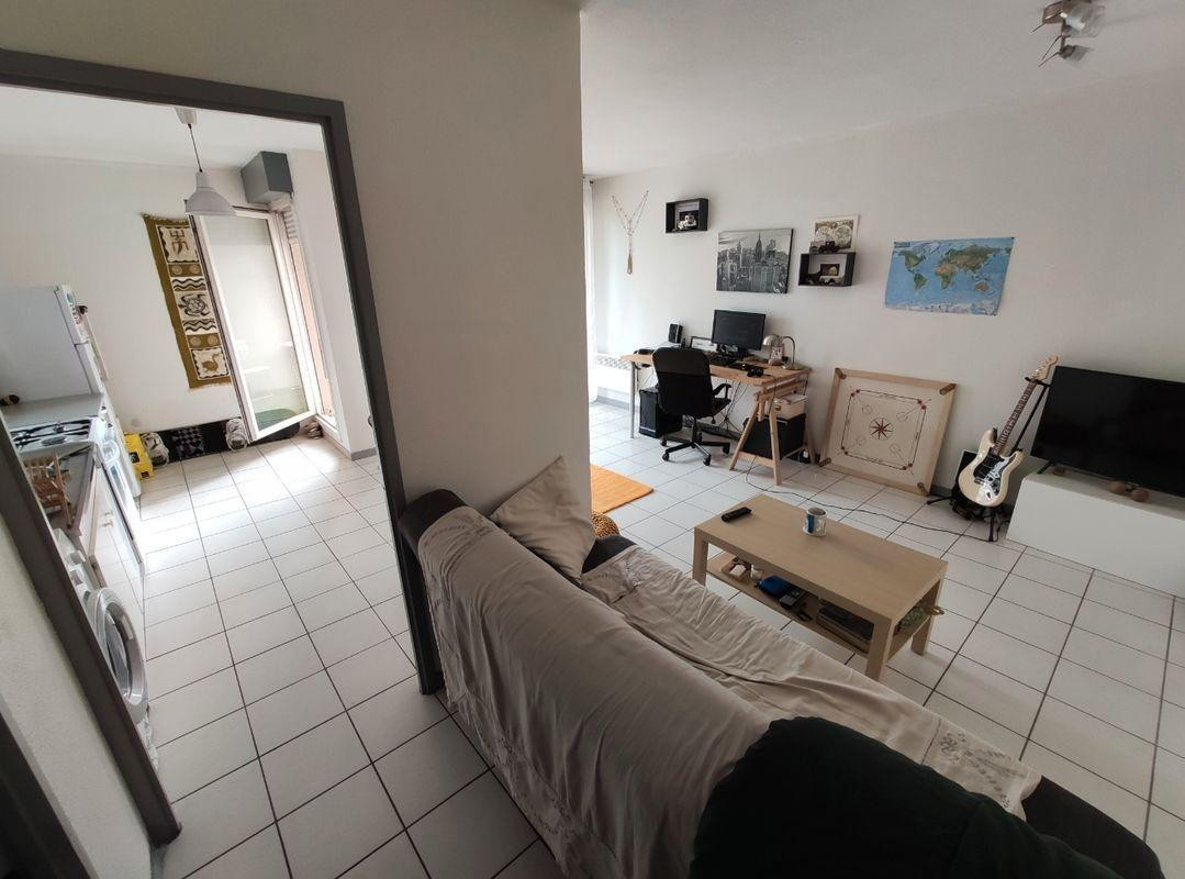 
                                                Location
                                                 Beau T2 46m² rue Guy de Maupassant