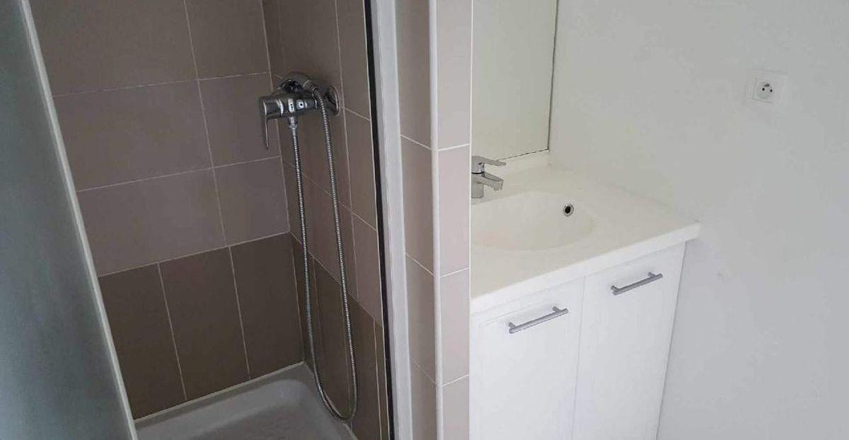 
                                                Location
                                                 Beau T2 49 m² Félix Lemoine avec parking