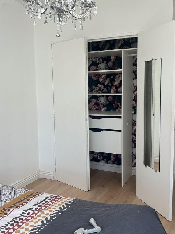 
                                                Location
                                                 Beau T2 50m² avec balcon très lumineux