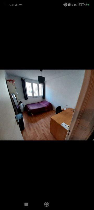 
                                                Location
                                                 Beau T2 50m² meublé traversant lumineux