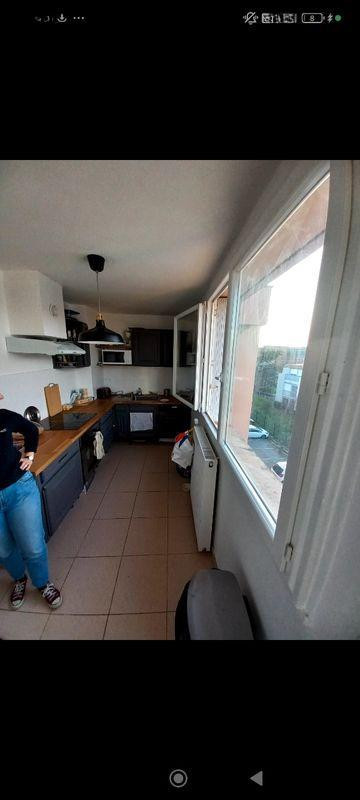 
                                                Location
                                                 Beau T2 50m² meublé traversant lumineux
