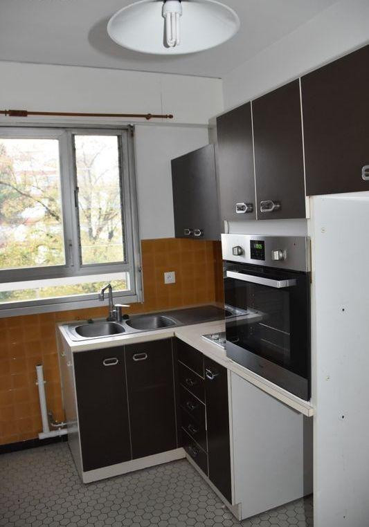 
                                                Location
                                                 Beau T2 52m² Quartier Tivoli avec 2 balcons