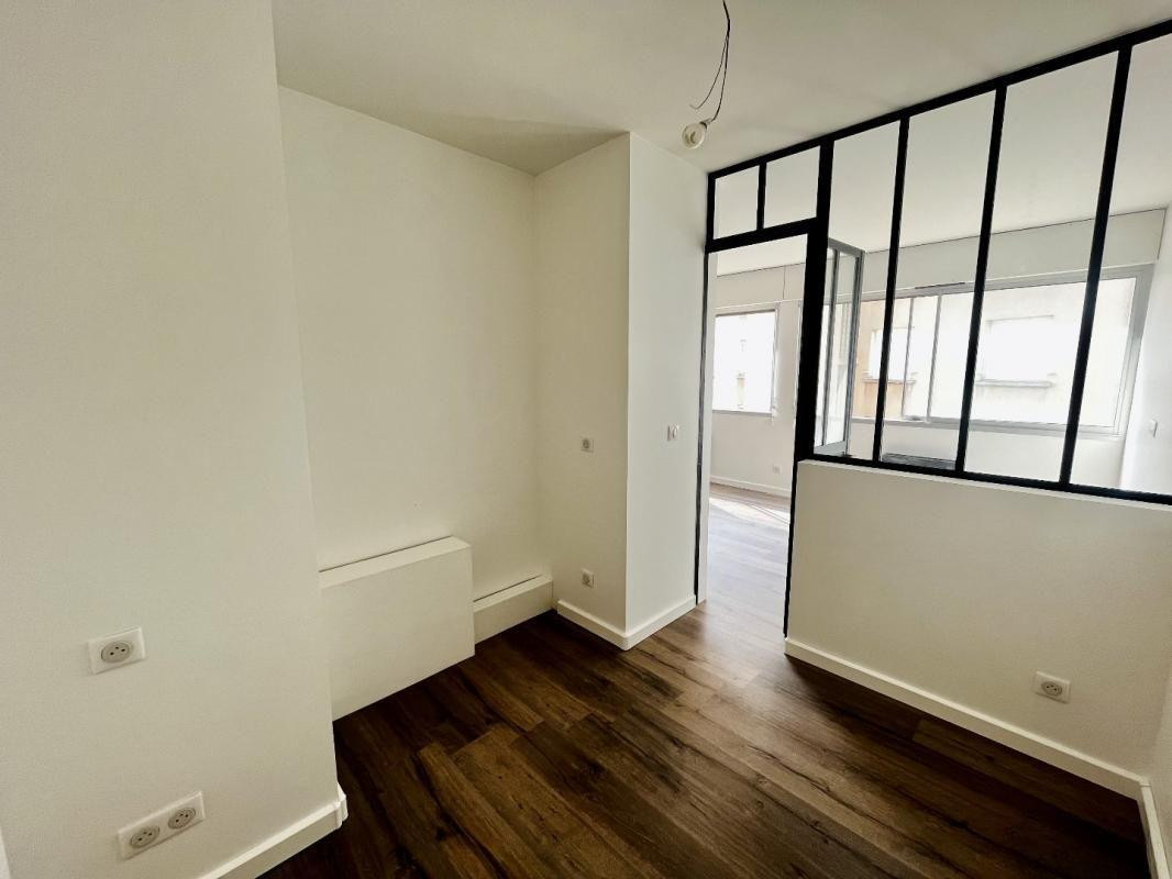 
                                                Location
                                                 Beau T2 à Nantes