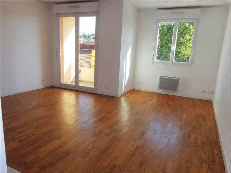 
                                                Location
                                                 Beau T2 à Villemomble